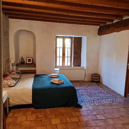 Apartment Maison Atypique Coeur De Village Historique Villeneuve-les-Avignon