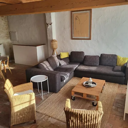 Maison Atypique Coeur De Village Historique Apartment